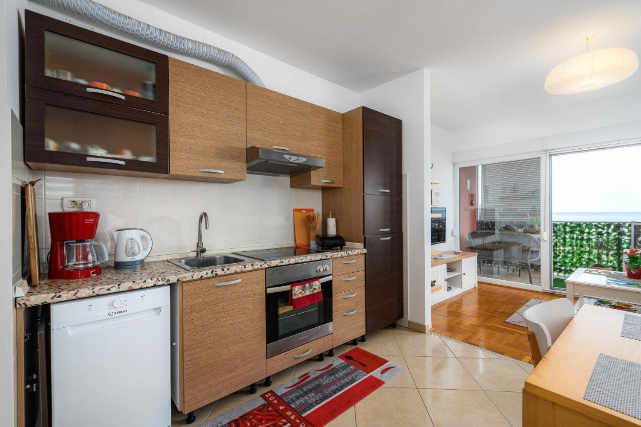 Apartment Ares 13 In Umag Center Exteriör bild