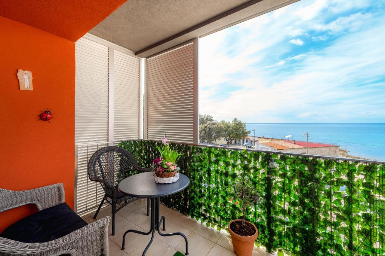 Apartment Ares 13 In Umag Center Exteriör bild